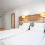 Rent 1 bedroom apartment of 323 m² in Dusseldorf