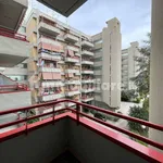 Affitto 5 camera appartamento di 120 m² in Naples