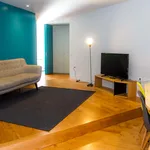 Rent 4 bedroom apartment of 115 m² in Porto