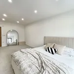 Rent 5 bedroom flat in North West England