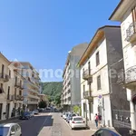 3-room flat excellent condition, on multiple levels, Centro, Borgosesia