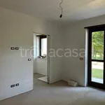 Affitto 3 camera appartamento di 175 m² in Pinerolo