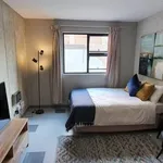 Rent 1 bedroom apartment in Johannesburg