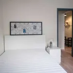 Rent a room in lisbon