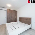 Pronajměte si 2 ložnic/e byt o rozloze 52 m² v Brno