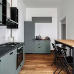 Miete 6 Schlafzimmer wohnung von 130 m² in Frankfurt am Main