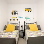 Alquilo 2 dormitorio apartamento de 70 m² en Cadiz']