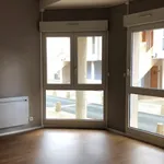 Appartement de 82 m² avec 4 chambre(s) en location à La Chatre