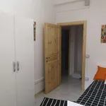 Rent a room in naples