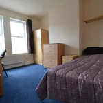 Rent 6 bedroom house in Birmingham