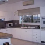 Rent 3 bedroom apartment in Athens