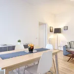 Rent 1 bedroom apartment of 40 m² in Florence