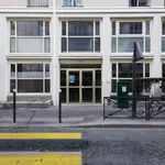 Rent 1 bedroom apartment of 62 m² in paris