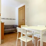 Rent 6 bedroom apartment in Valencia