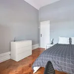 Rent a room in lisbon