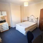 Rent 4 bedroom flat in Birmingham