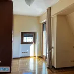 Rent 5 bedroom apartment of 250 m² in Milan