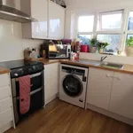 Rent 4 bedroom house in Mid Sussex