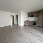 Appartement de 83 m² avec 4 chambre(s) en location à Bry