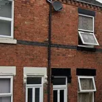 Rent 2 bedroom flat in Stoke-on-Trent