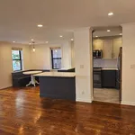 Rent 3 bedroom apartment of 130 m² in Bronx