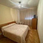 Alquilo 4 dormitorio apartamento de 140 m² en Madrid