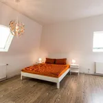 Miete 3 Schlafzimmer wohnung von 190 m² in berlin