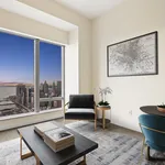 Rent 2 bedroom apartment of 96 m² in New York