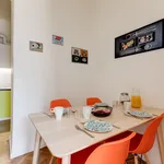 Rent 3 bedroom apartment in Prague