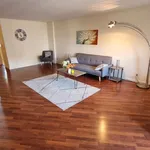 Rent 1 bedroom apartment of 531 m² in Queens