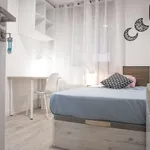 Rent a room of 101 m² in madrid