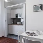 Rent 4 bedroom apartment of 50 m² in Milan