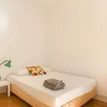 Rent a room in lisbon