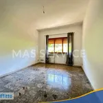 Rent 4 bedroom apartment of 106 m² in Rome