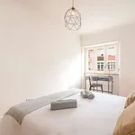 Rent a room in lisbon