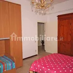 Rent 4 bedroom apartment of 59 m² in Siena