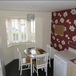 Rent 4 bedroom house in West Midlands