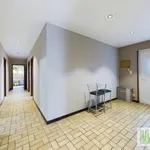 Maison de 1271 m² avec 2 chambre(s) en location à Smuid