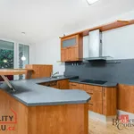 Rent 3 bedroom apartment in Praha 9