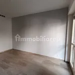 Affitto 3 camera appartamento di 55 m² in Asti