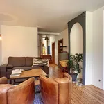 Rent 7 bedroom apartment of 157 m² in LE DUC