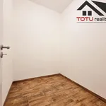 Rent 3 bedroom apartment of 72 m² in Jaroměř