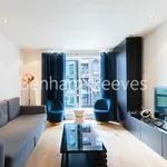 Rent 2 bedroom apartment of 71 m² in London