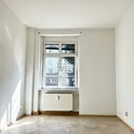 Miete 2 Schlafzimmer wohnung von 49 m² in Dresden