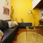 Rent 1 bedroom apartment of 60 m² in lisbon