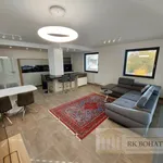 Rent 3 bedroom apartment of 97 m² in Prague