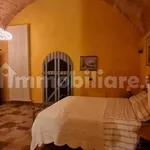 Rent 5 bedroom apartment of 215 m² in Lari