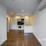 Rent 2 bedroom apartment in Coburg