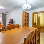 Rent 4 bedroom apartment in valencia