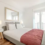 Rent 1 bedroom apartment of 50 m² in Lisbon